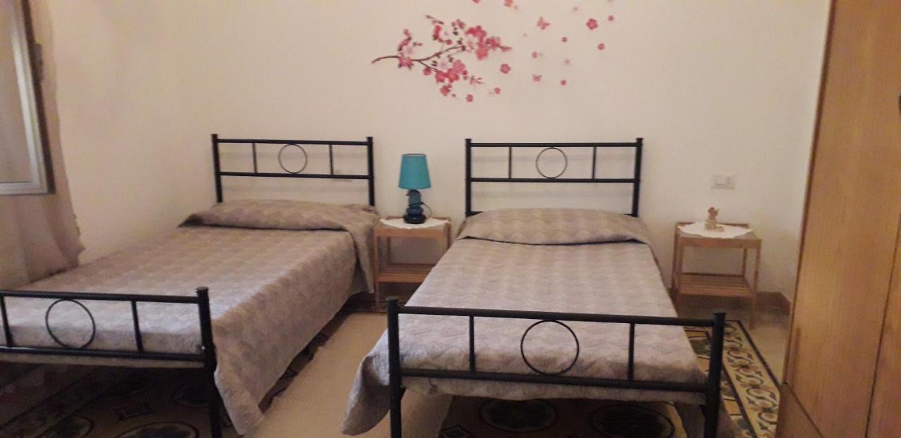 Sa Domu Antiga Villa Solarussa Luaran gambar