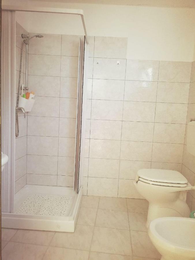 Sa Domu Antiga Villa Solarussa Luaran gambar